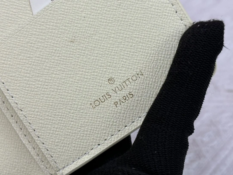 GoAnywhere LX Wallets 13468