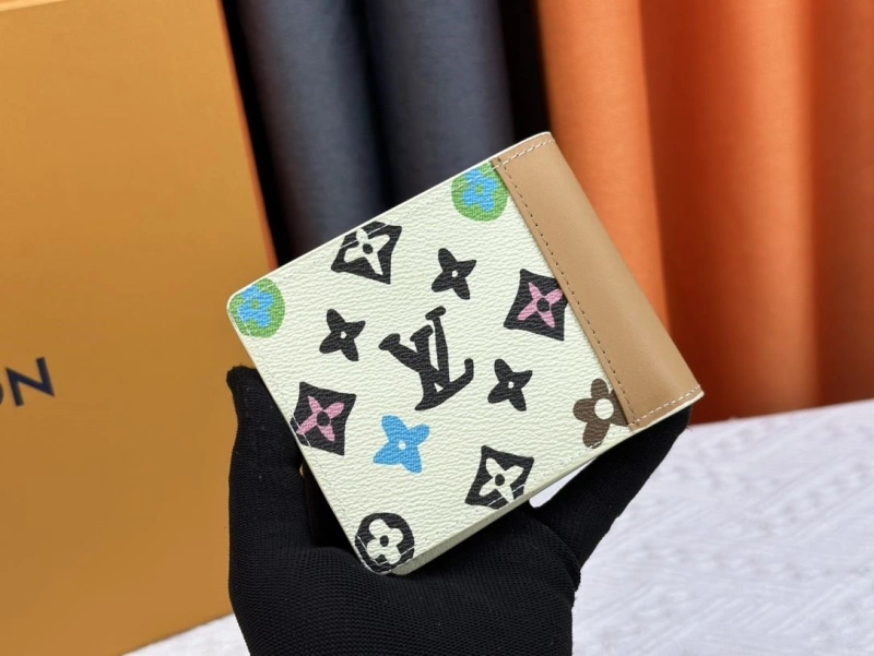 LX Wallets Refined 13469