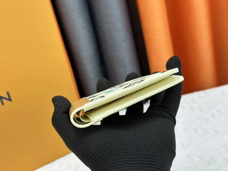 LX Wallets Refined 13469