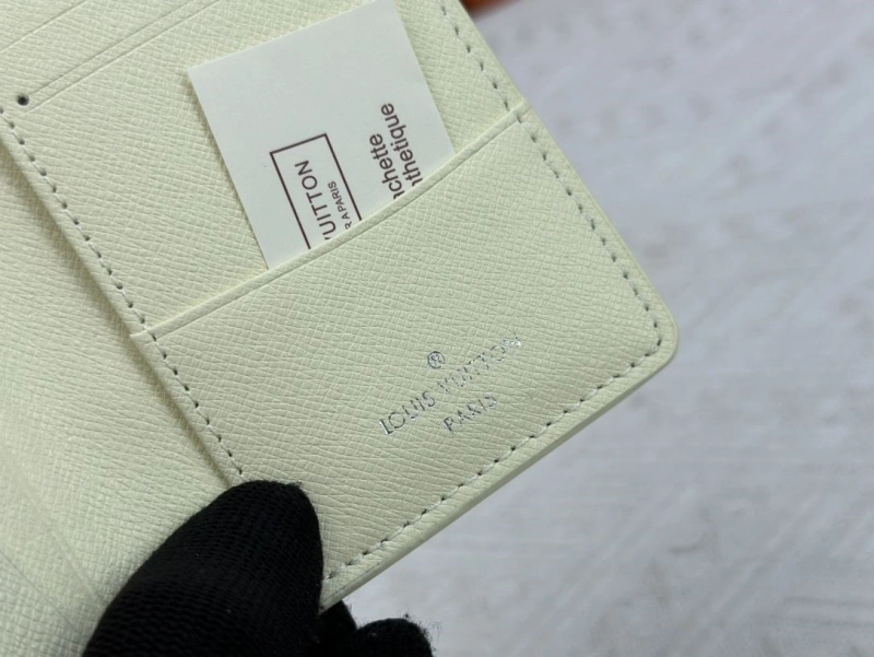 LX Wallets Comfortable 13472