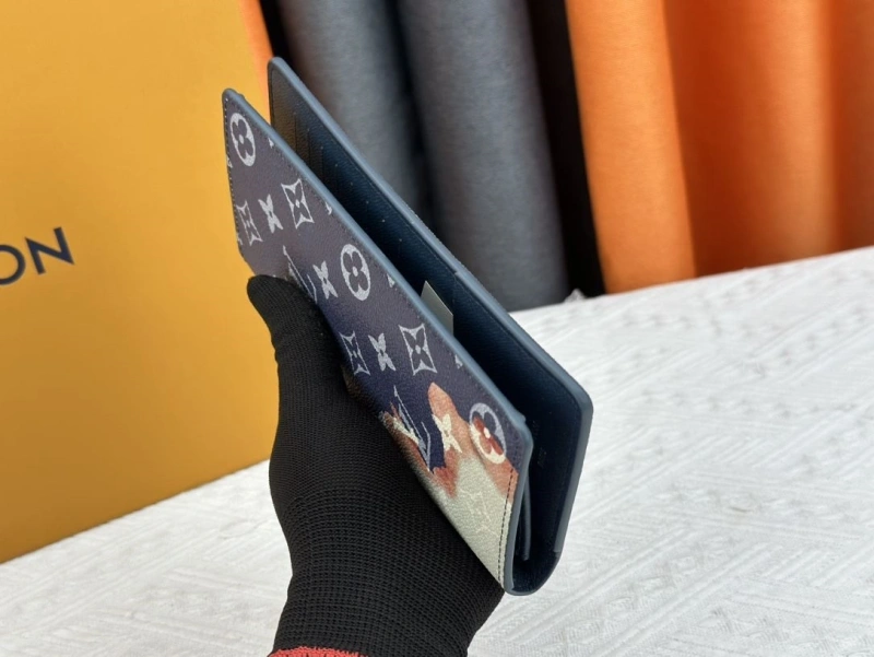 Compact LX Wallets 13493