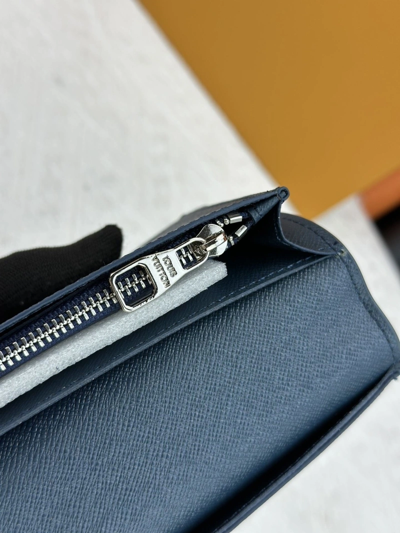 Compact LX Wallets 13493