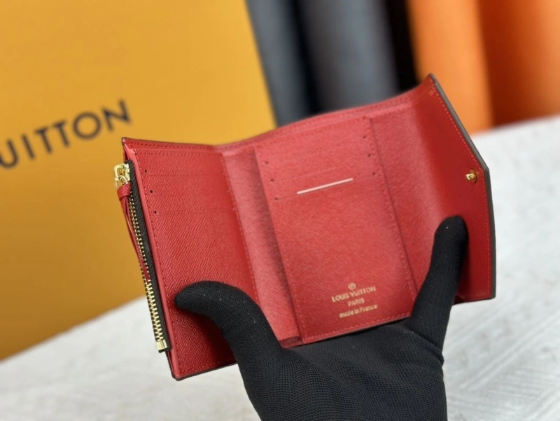 Affordable LX Wallets 13481