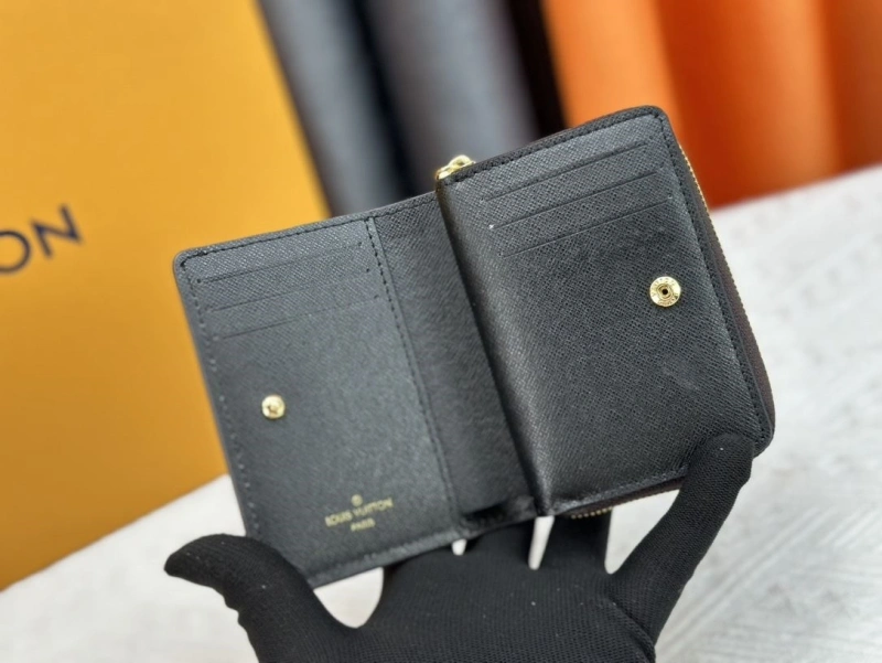 WellDesigned LX Wallets 13456