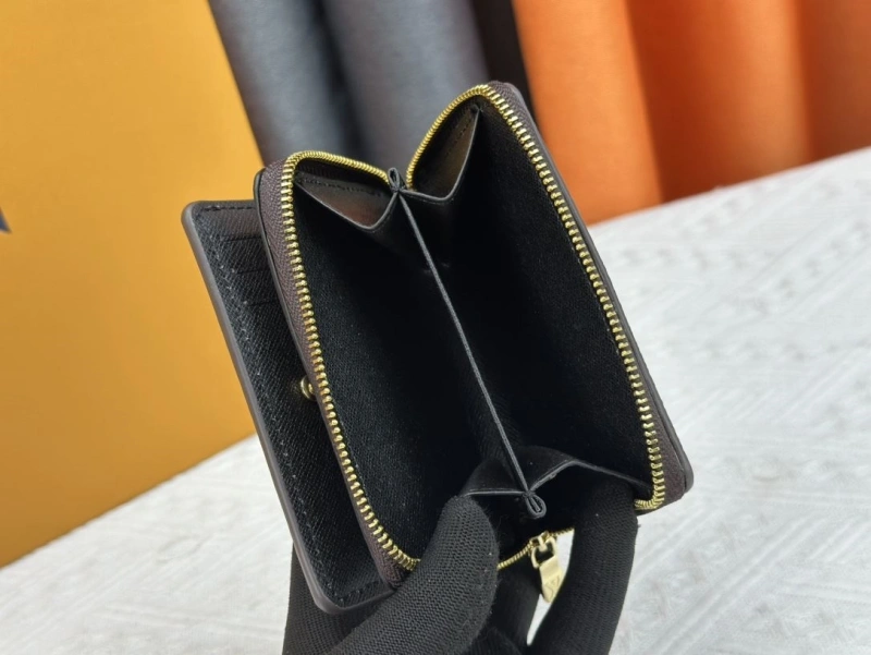 WellDesigned LX Wallets 13456