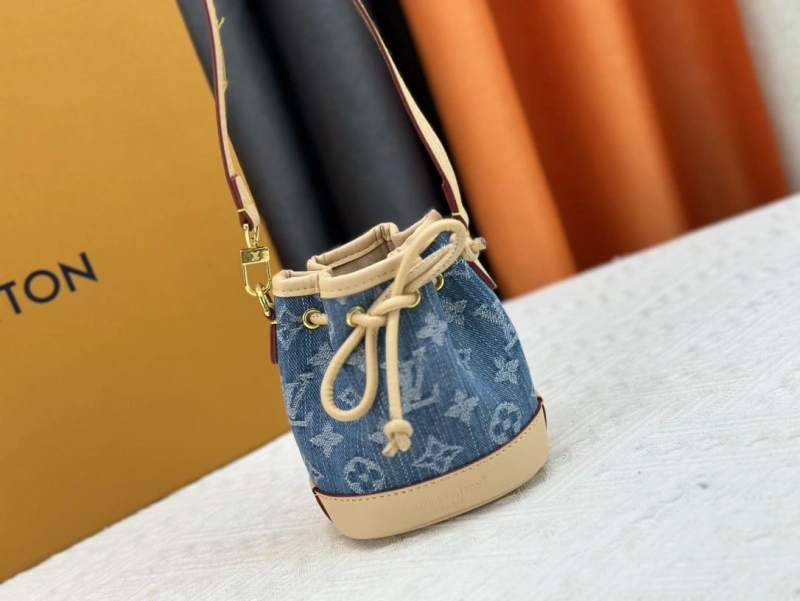 Cozy LX Bucket Bags 15560