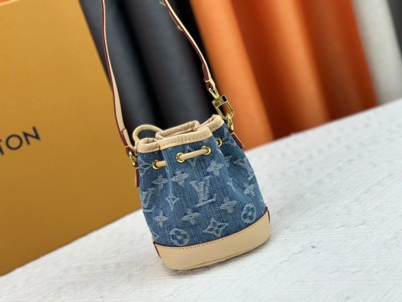 Cozy LX Bucket Bags 15560