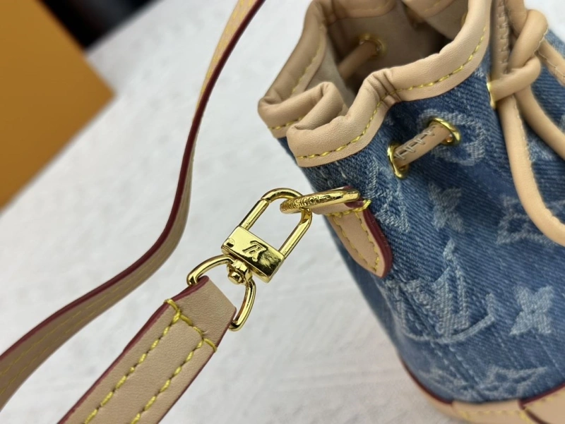 Cozy LX Bucket Bags 15560