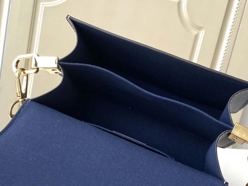 Comfortable LX Satchel bags 15116