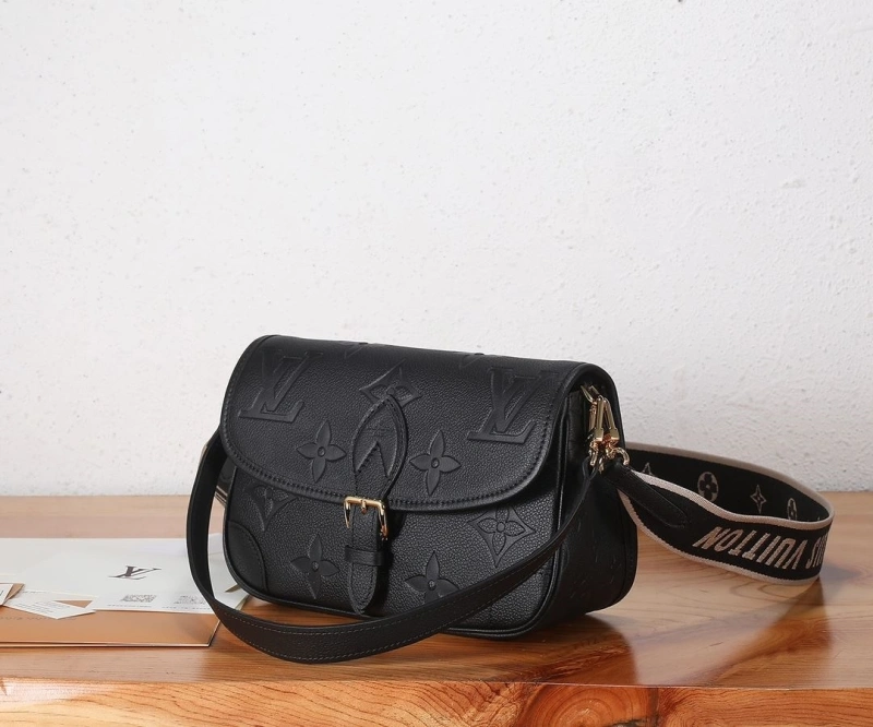 Bold LX Satchel bags 15086