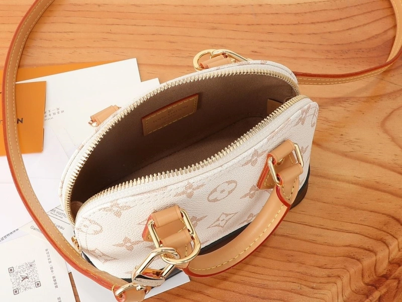 Affordable LX Top Handle Bags 13975