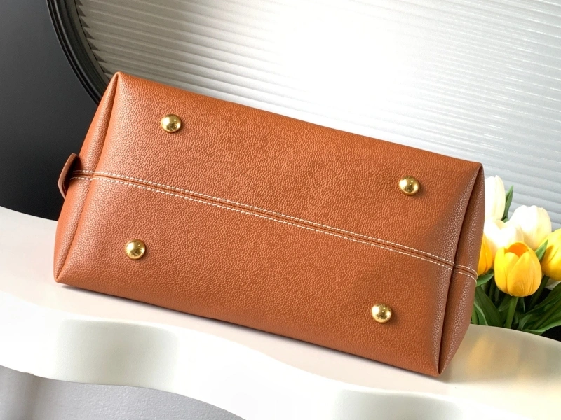 WellDesigned LX Top Handle Bags 13976