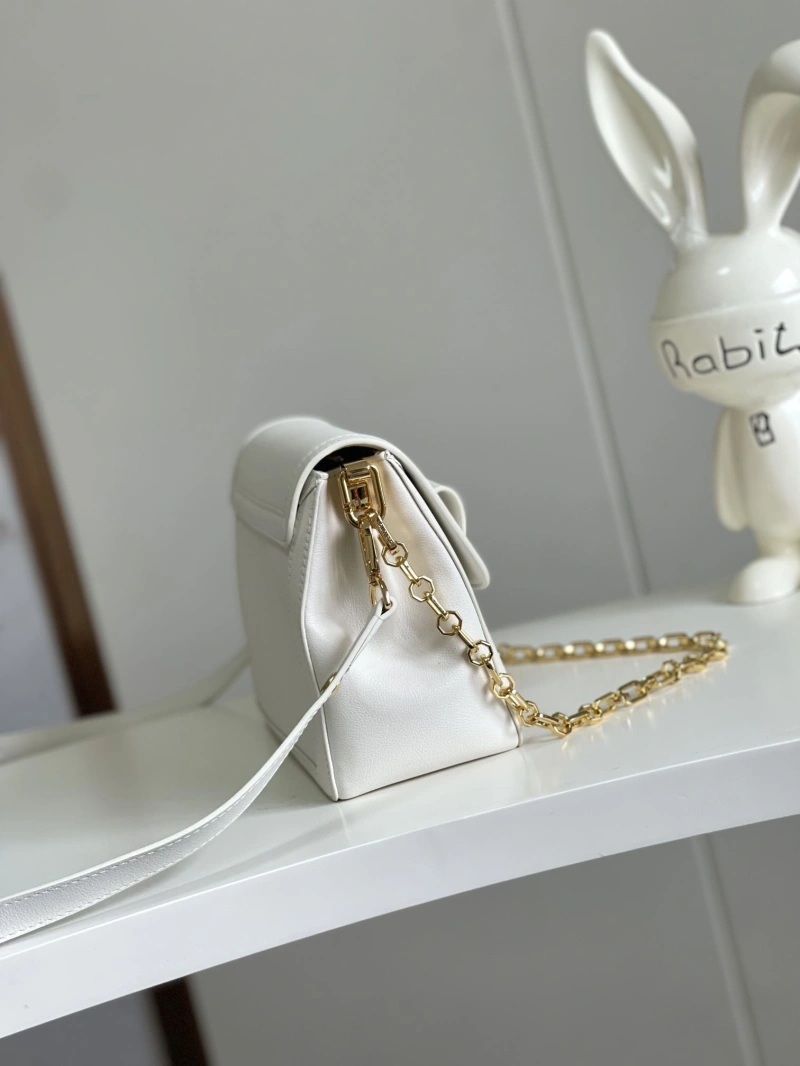 Trendsetting LX Satchel bags 15077