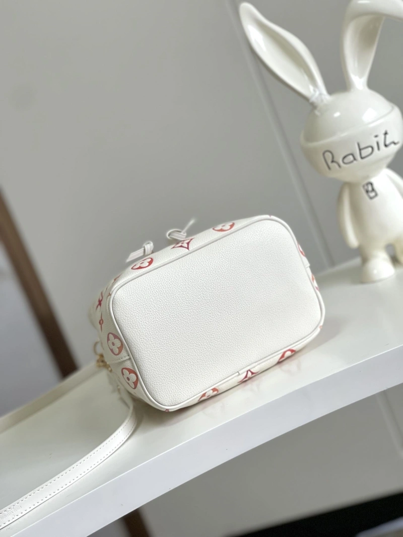 LX Bucket Bags Refined 15545