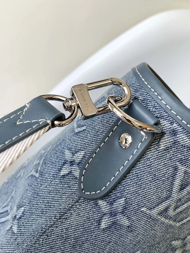 Resilient LX Travel Bags 13821
