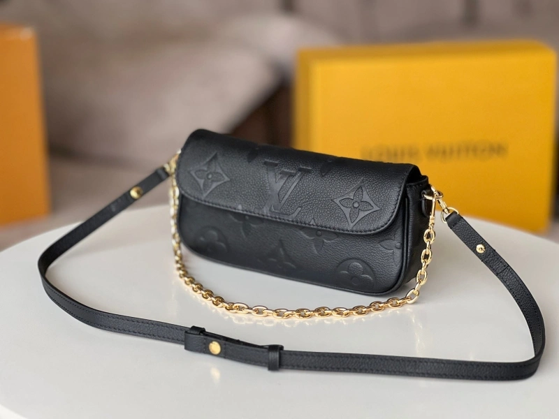 Fashionable LX Satchel bags 15054