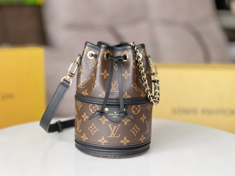Practical LX Bucket Bags 15554