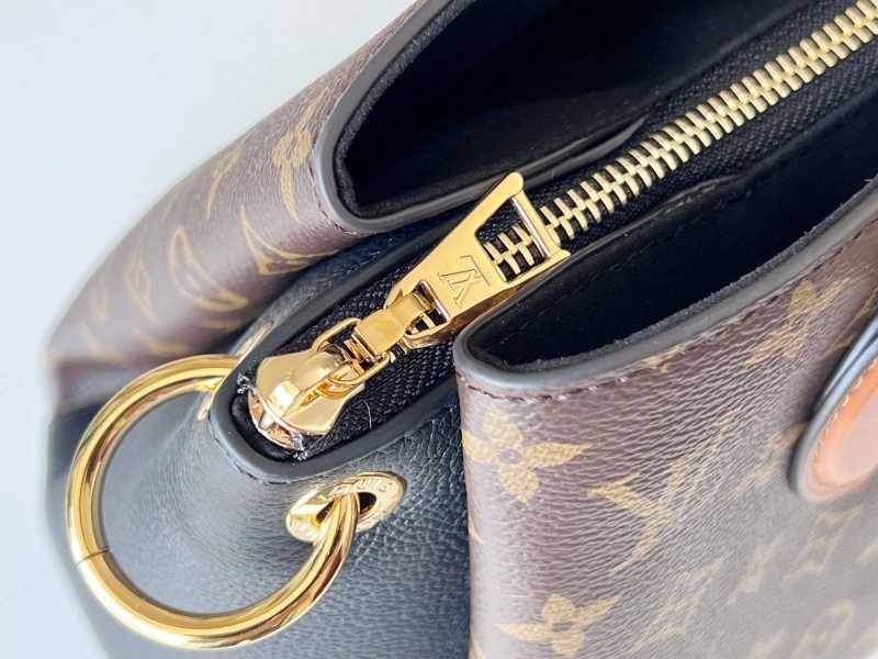 StreetReady LX Top Handle Bags 13988