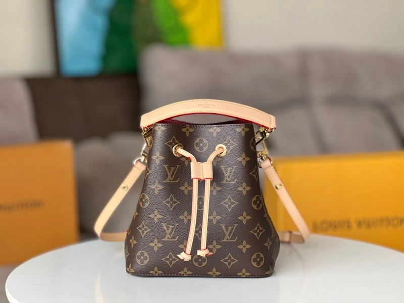 GoodFit LX Bucket Bags 15553