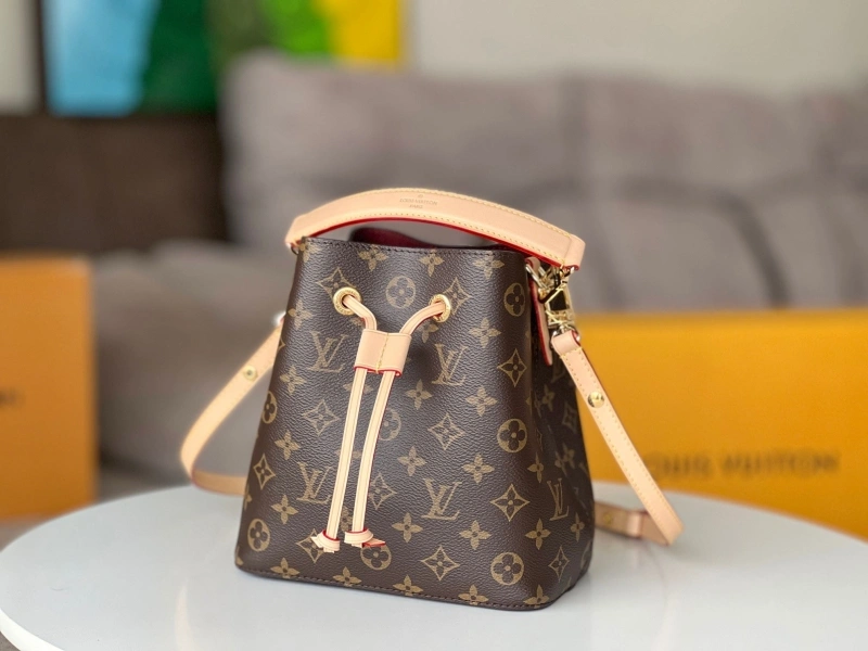 GoodFit LX Bucket Bags 15553