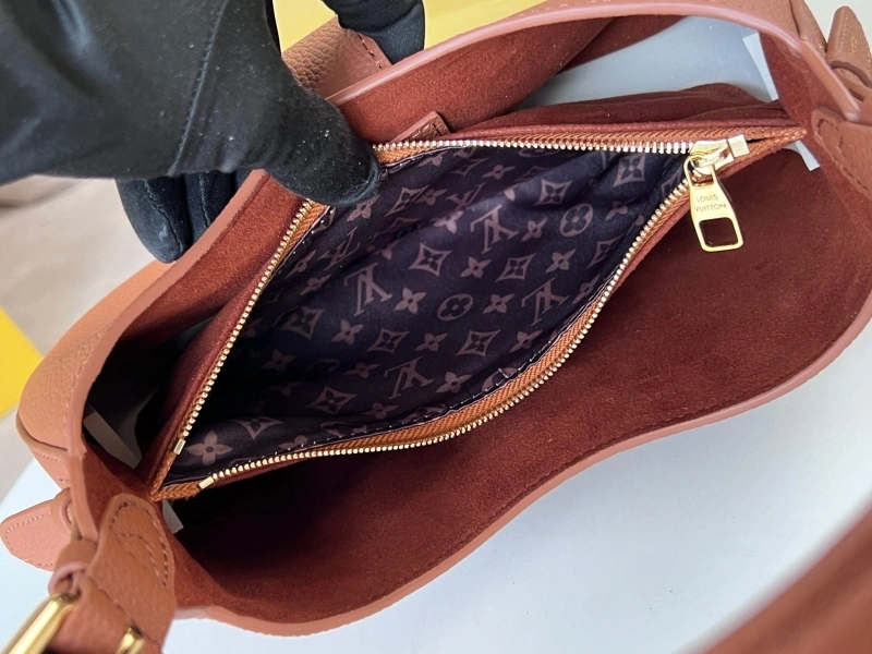 Efficient LX Top Handle Bags 13978