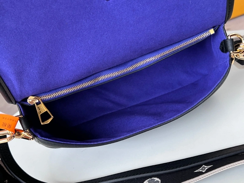 EyeCatching LX Satchel bags 15038