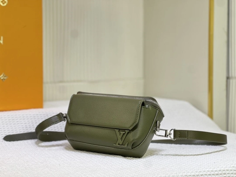 WellDesigned LX Satchel bags 15027