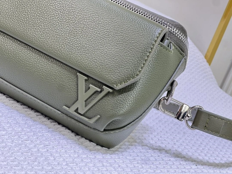 WellDesigned LX Satchel bags 15027