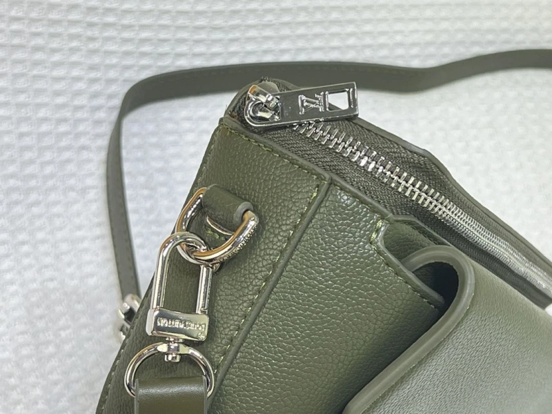 WellDesigned LX Satchel bags 15027