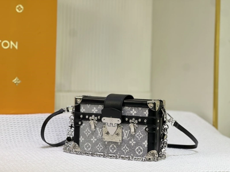 NewStyle LX Box Bags 15655
