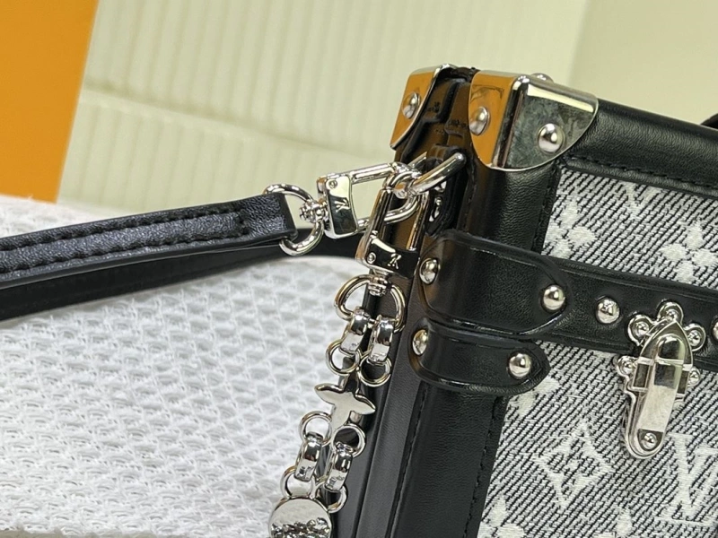 NewStyle LX Box Bags 15655