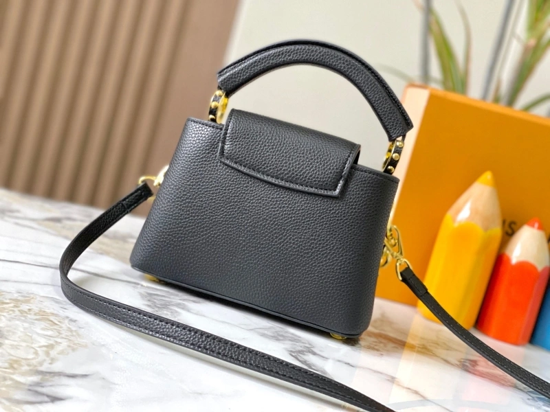 Flexible LX Caxucines Bags 15428