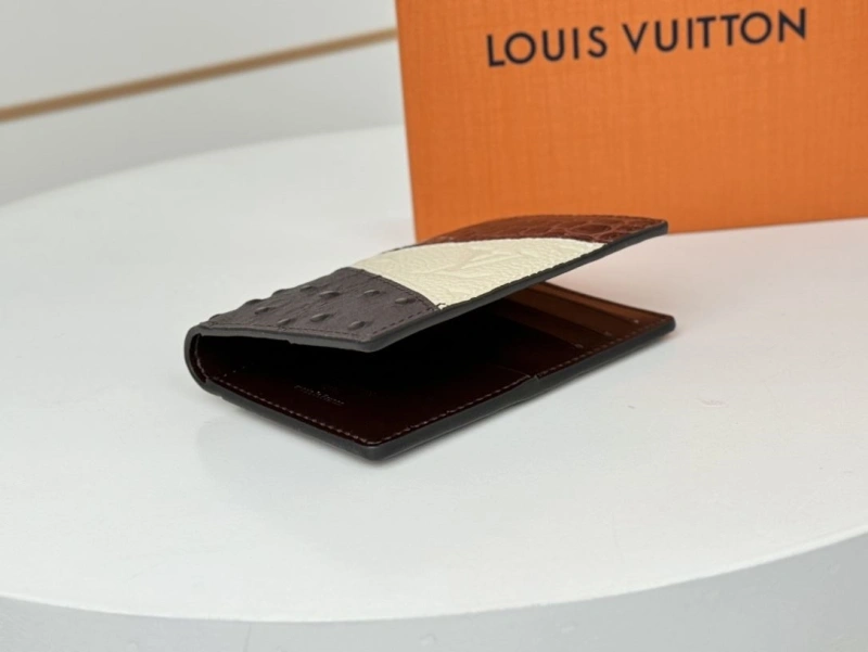 Unique LX Wallets 13453