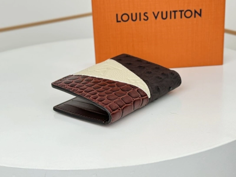 Unique LX Wallets 13453