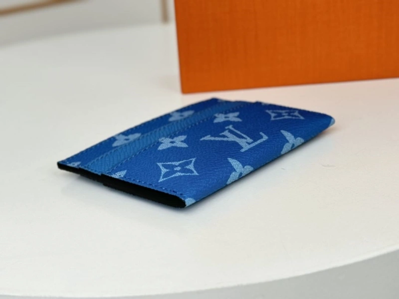 LX Wallets Functional 13451