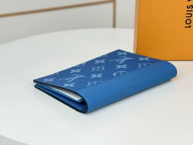 Breathable LX Wallets 13455