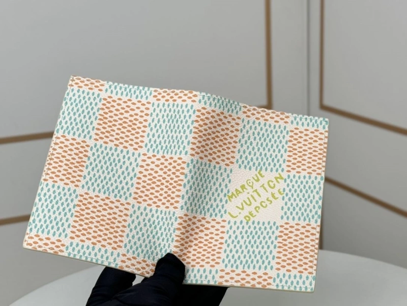 Trendy LX Wallets 13443