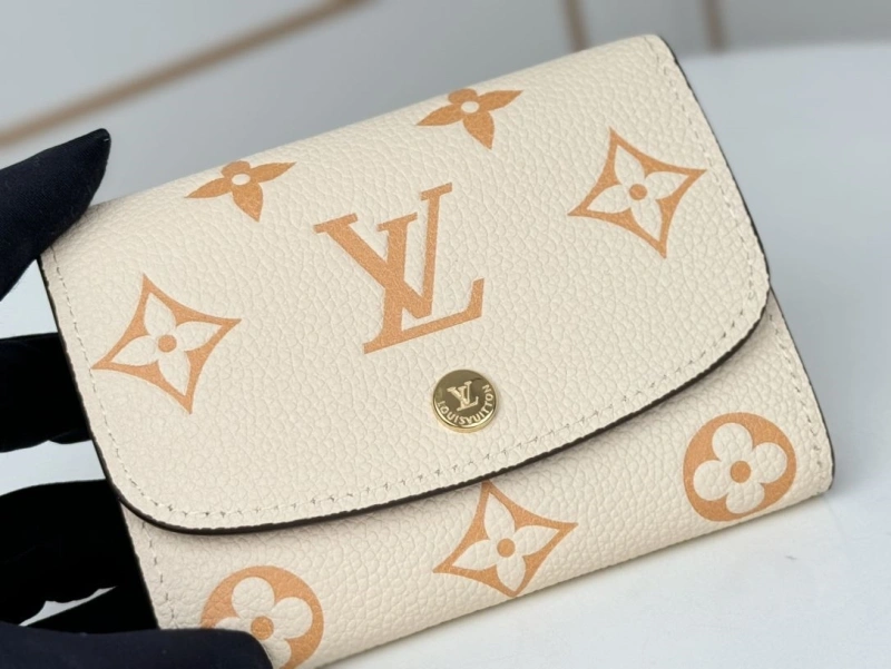 Lightweight LX Wallets 13440