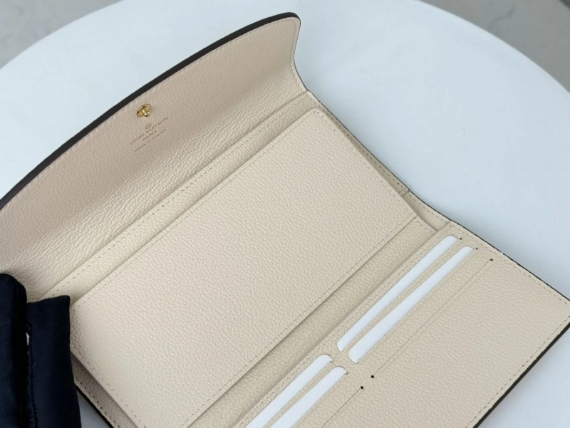 Efficient LX Wallets 13450