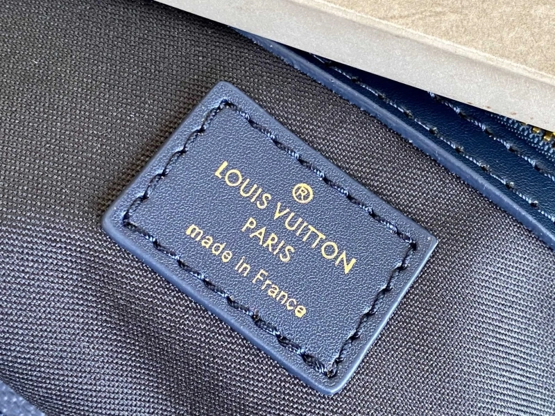 Trendy LX Travel Bags 13865