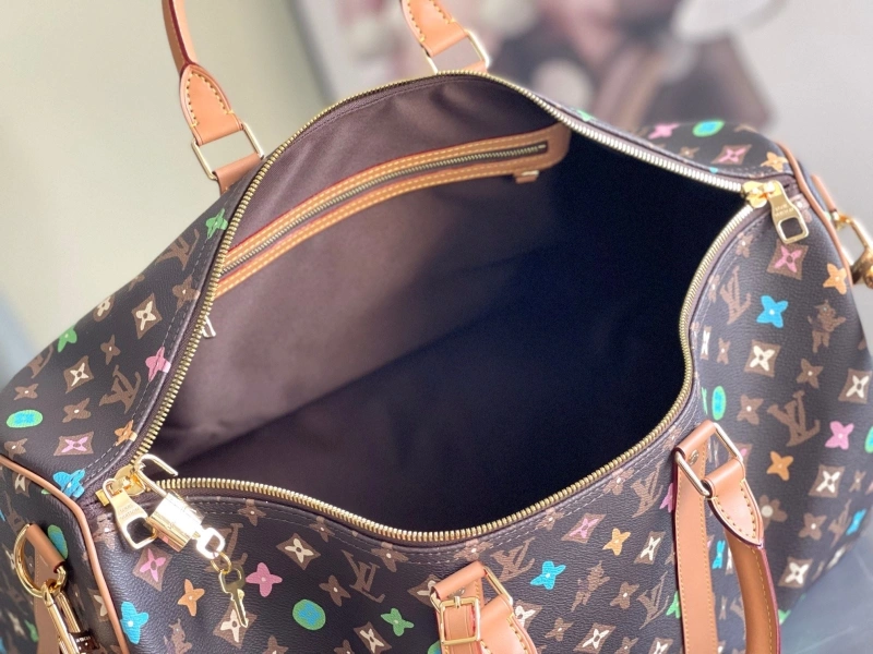 Trendsetting LX Travel Bags 13857