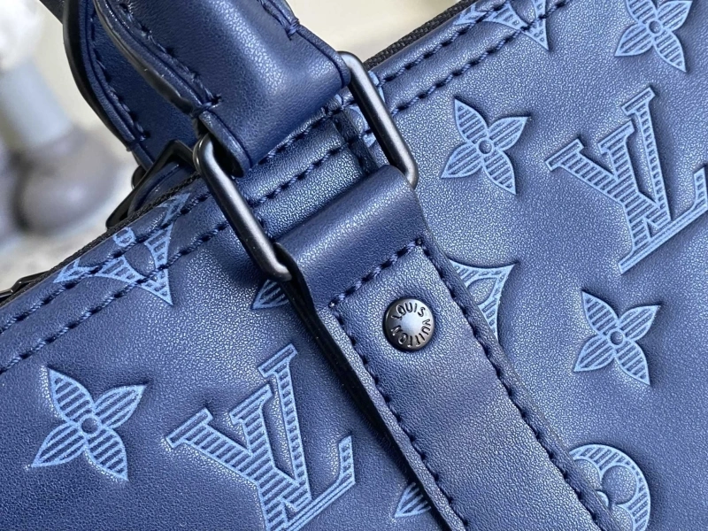 Comfortable LX Travel Bags 13786
