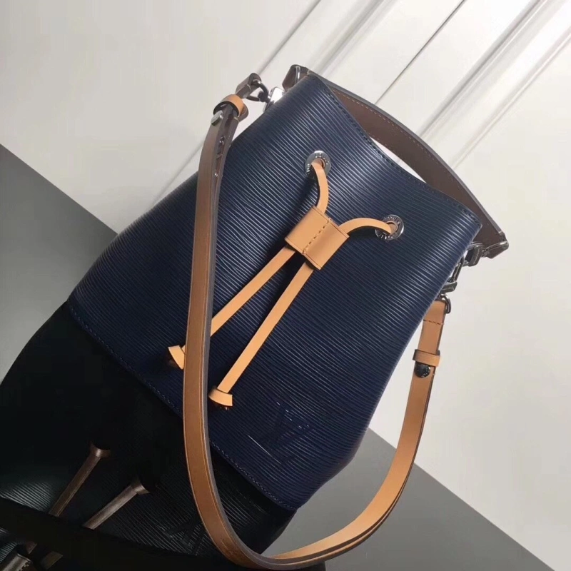 LX Bucket Bags Refined 15552