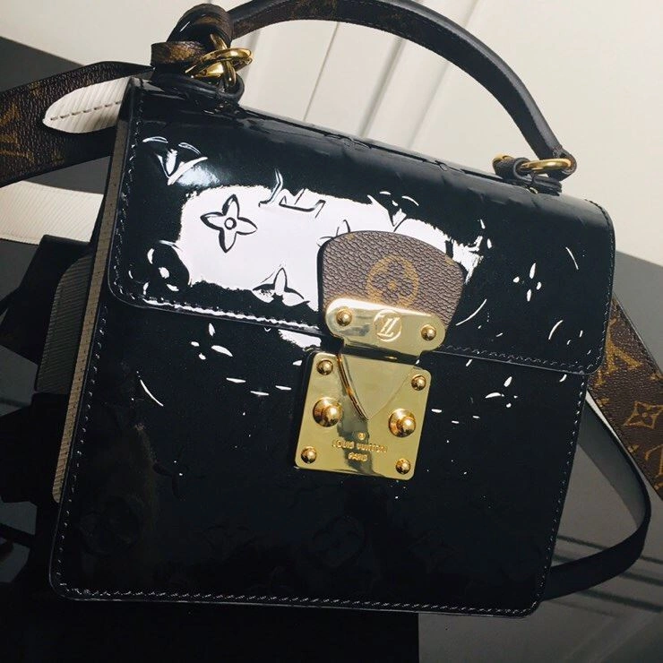 Trendsetting LX Top Handle Bags 13922
