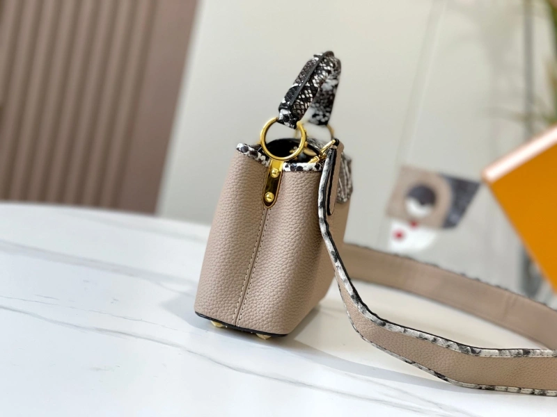 Resilient LX Caxucines Bags 15389