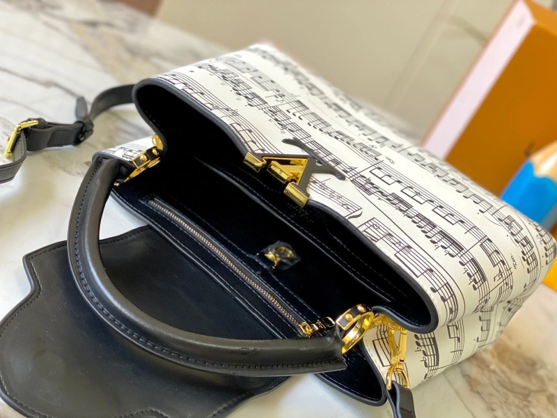 Fashionable LX Caxucines Bags 15401