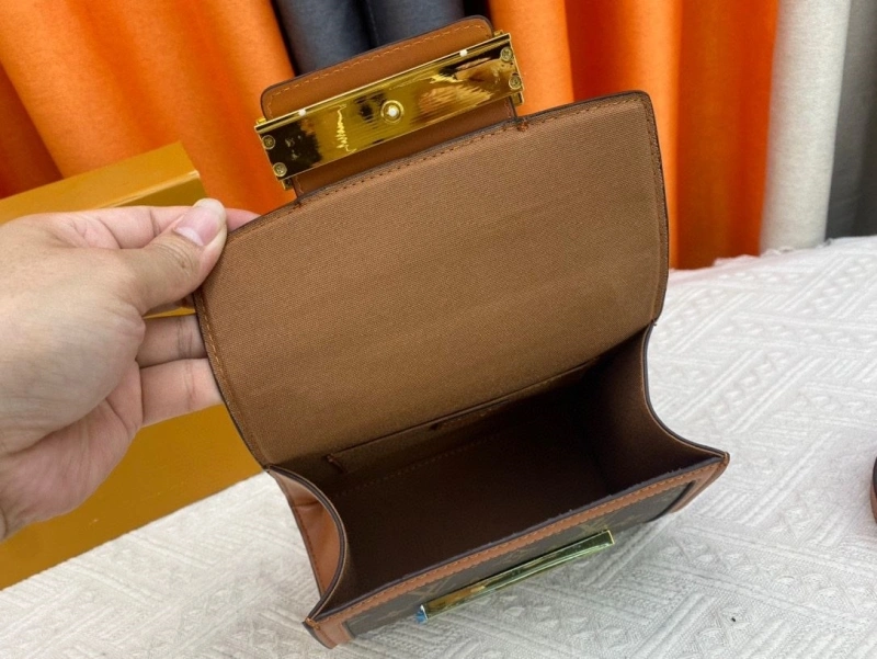 LX Top Handle Bags Sleek 13928