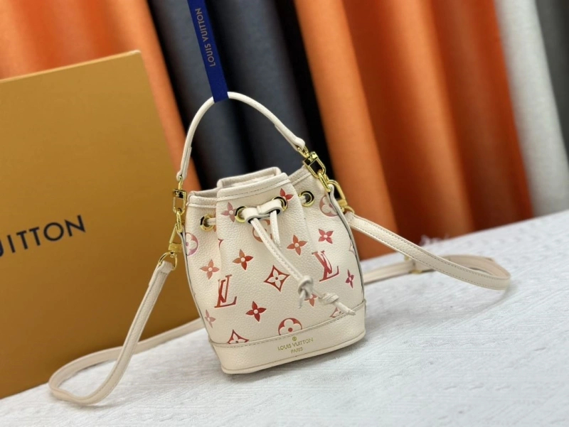 Vibrant LX Bucket Bags 15533