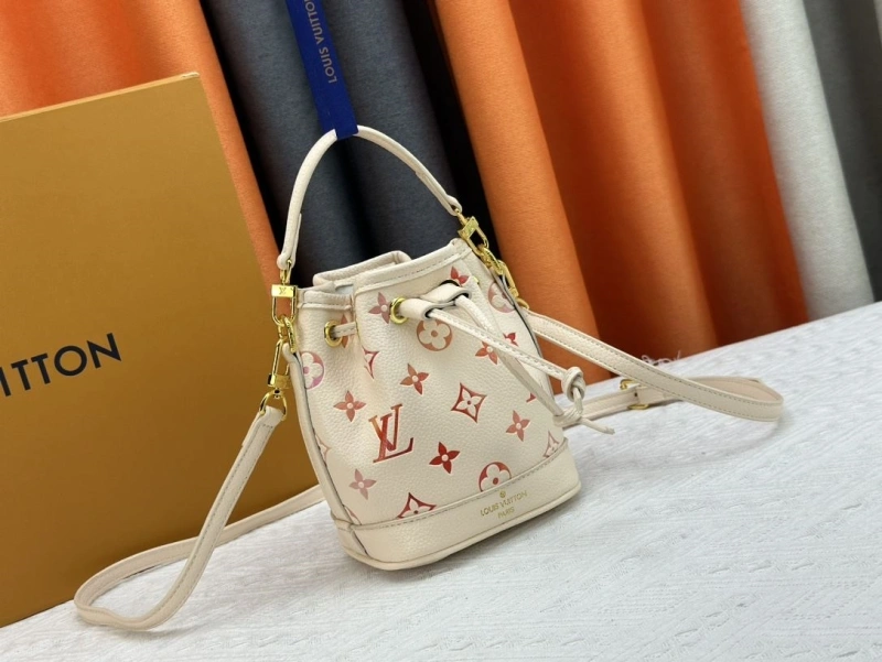 Vibrant LX Bucket Bags 15533