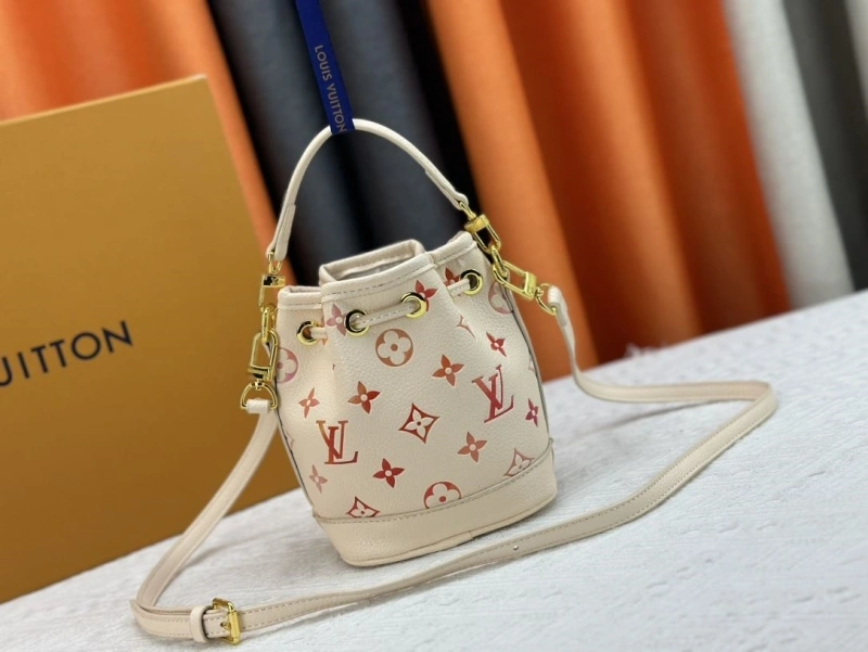 Vibrant LX Bucket Bags 15533